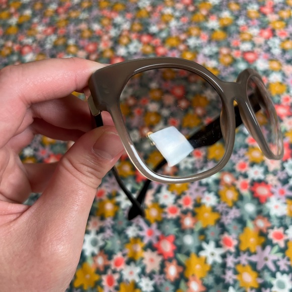 Authentic Prada Sunglasses SPR10R Color Brown Gradient/Grey Gradient - Picture 5 of 16